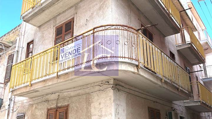 Appartamento con terrazzo