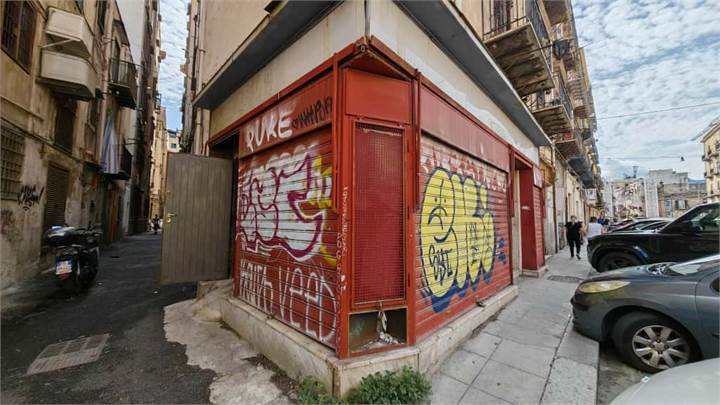 LOVALE COMMERCIALE