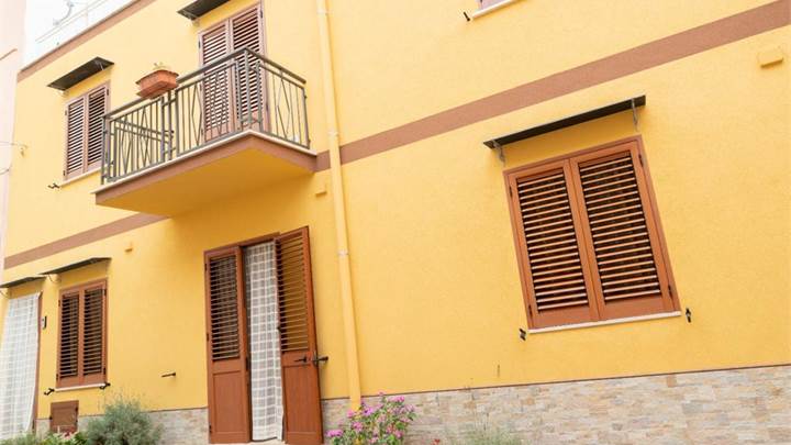 Ustica 3 vani via San Bartolomeo