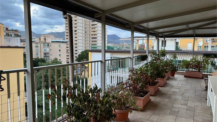 ATTICO 3 VANI ARREDATO USO TRANSITORIO