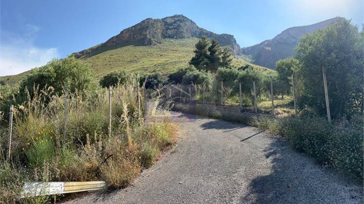 TERRENO AGRICOLO VISTA MARE