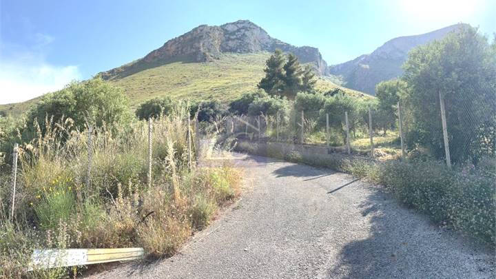 TERRENO AGRICOLO VISTA MARE