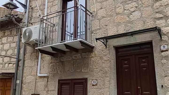 PALAZZINA INDIPENDENTE