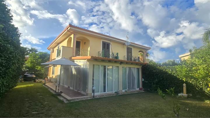 VILLA BIFAMILIARE MARINALONGA