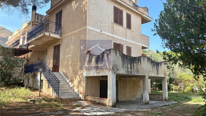 Villa di 180 mq commerciali